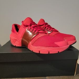 JORDAN ALPHA TRUNNER/US MEN'S SIZE 10.5